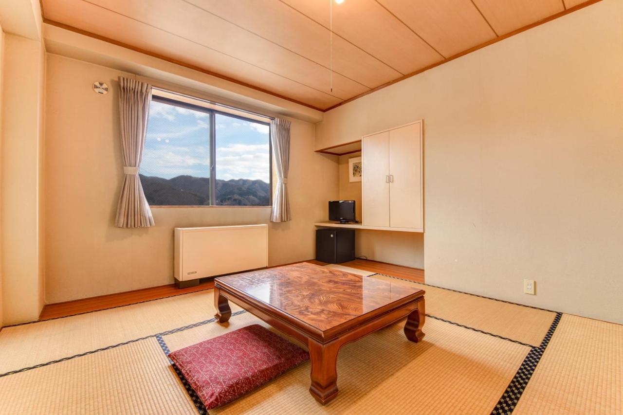 Hotel La Montagne Furuhata Хакуба Екстериор снимка
