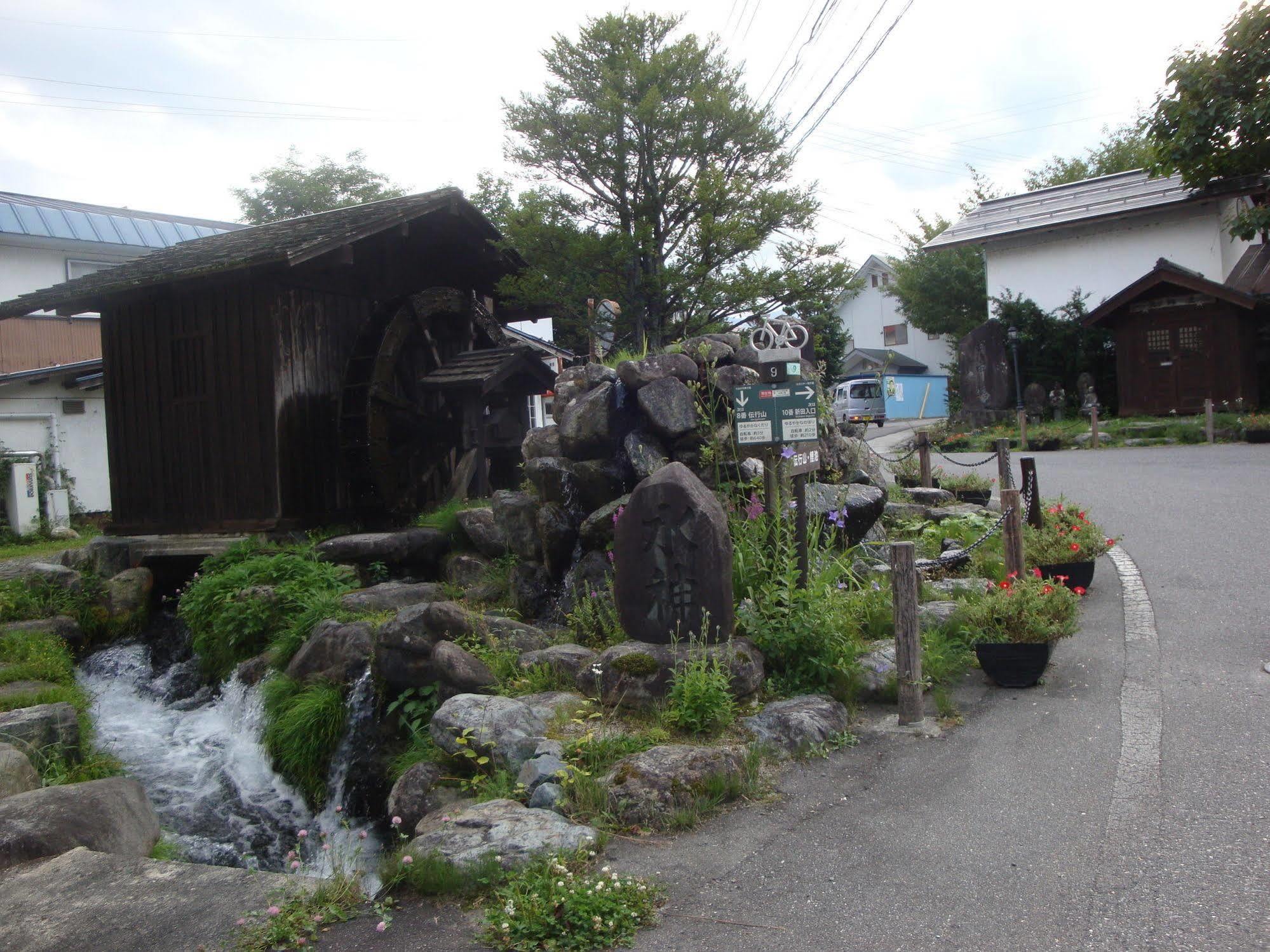 Hotel La Montagne Furuhata Хакуба Екстериор снимка
