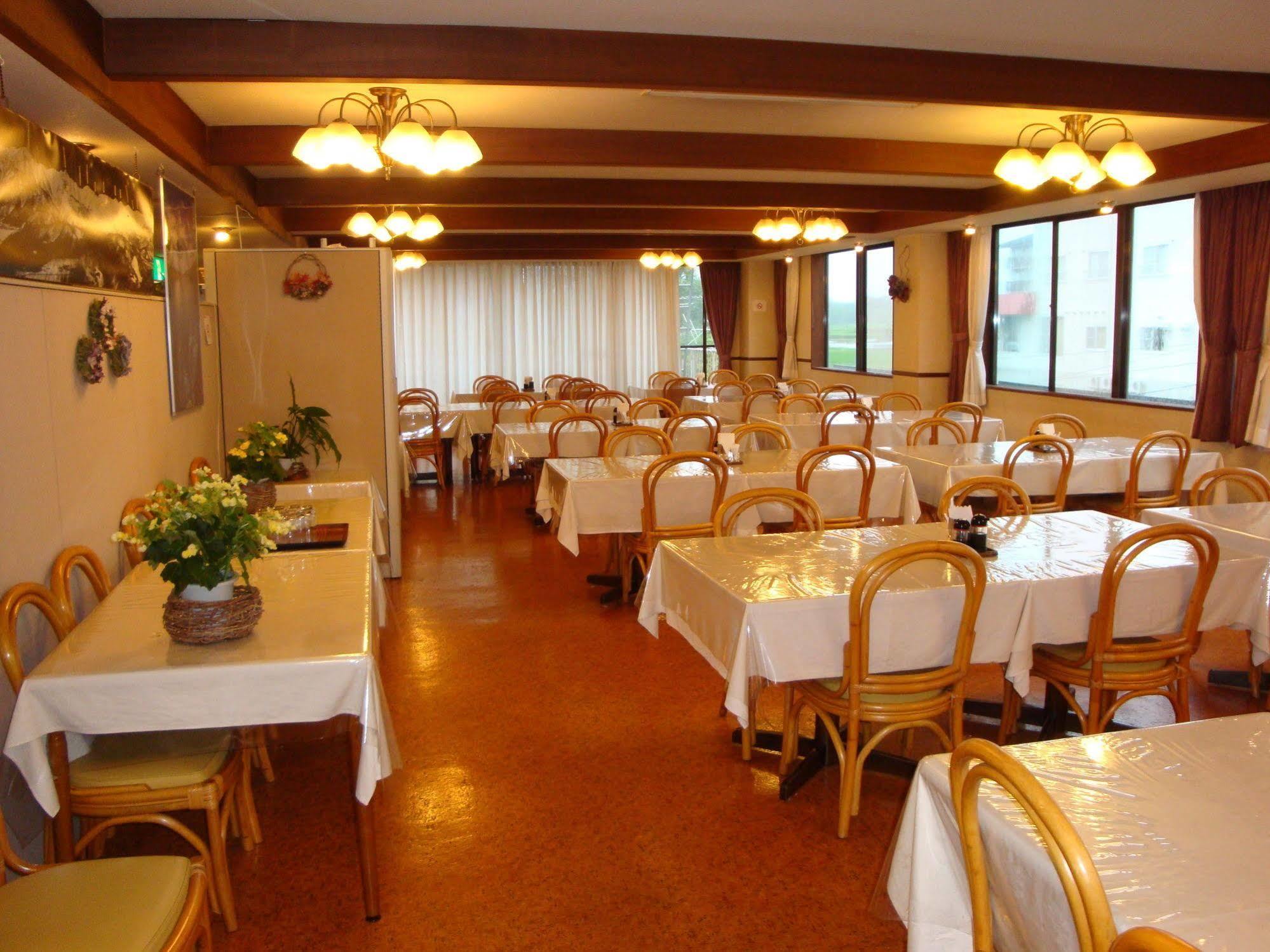 Hotel La Montagne Furuhata Хакуба Екстериор снимка