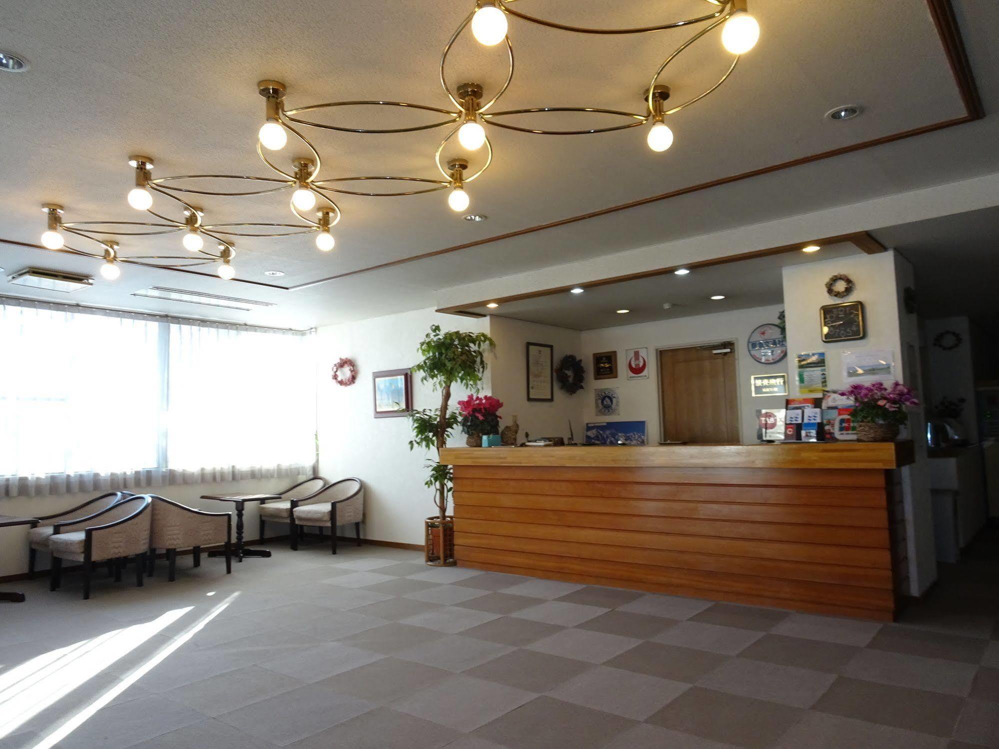 Hotel La Montagne Furuhata Хакуба Екстериор снимка