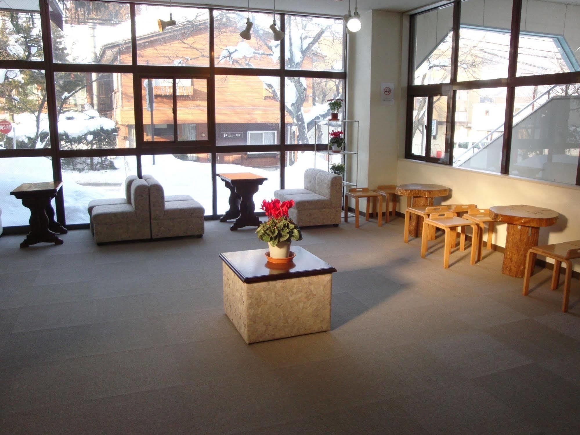 Hotel La Montagne Furuhata Хакуба Екстериор снимка